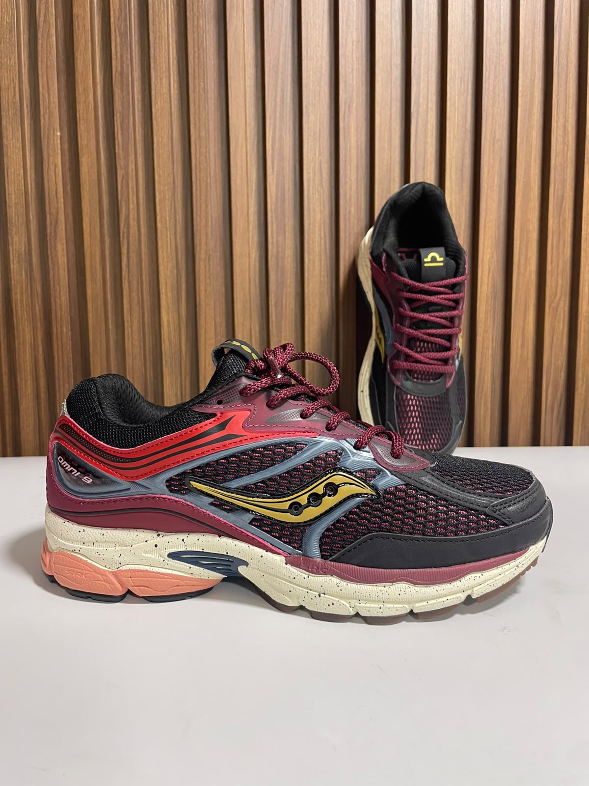 Saucony