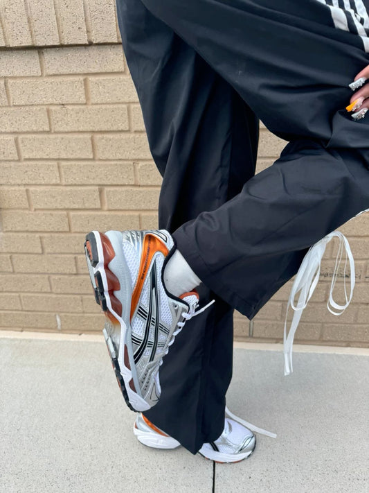 ASICS - GRIS / ORANGE